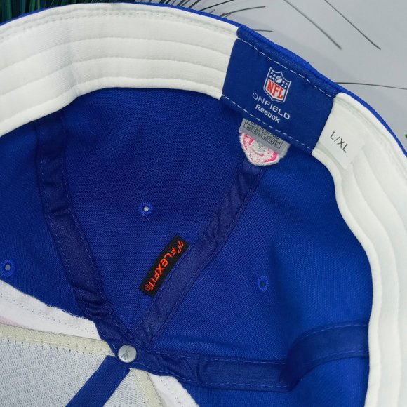 Indianapolis Colts Crucial Catch Cancer Support Flexfit Cap - Picture 7 of 8